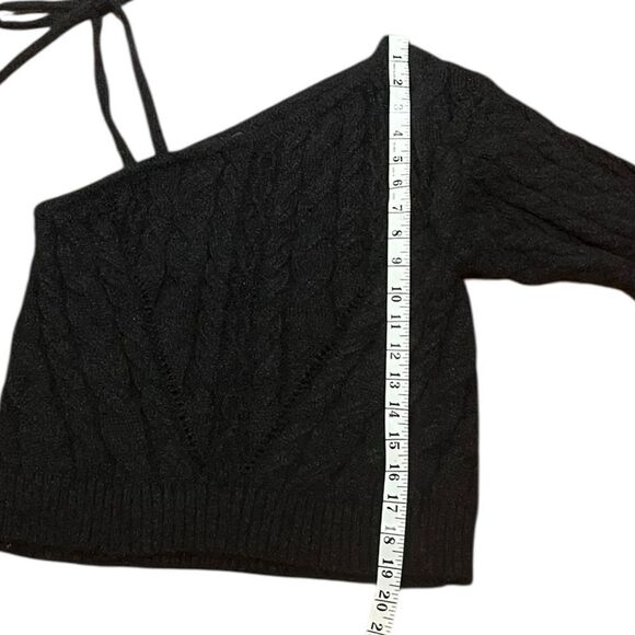 Wild Fable Black One-Shoulder Sweater, Size M, NWT - Picture 8 of 11